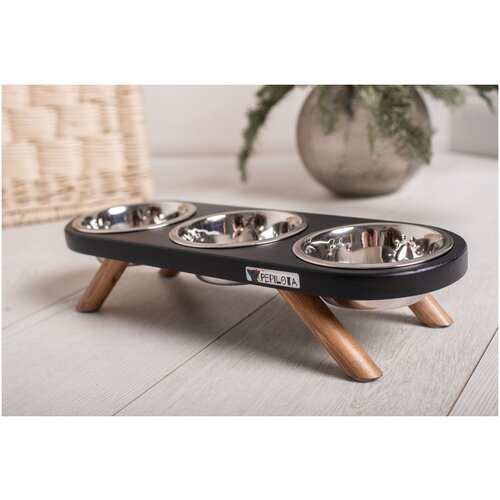 ���� ����� ��� ����� / ����� ��� �����, �� ��������� ������� 200��. / ������ 7��. / �� Pepilota / �. Loft, ������ ������